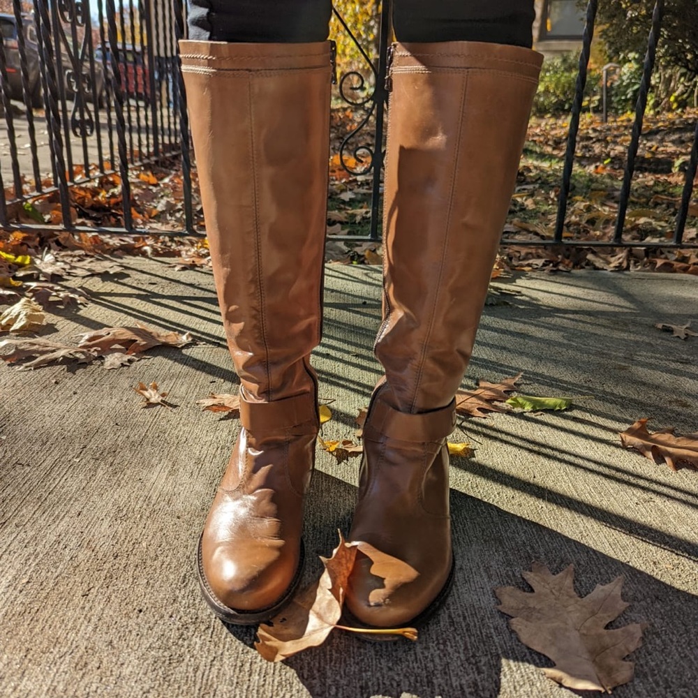 Leather lace up boots